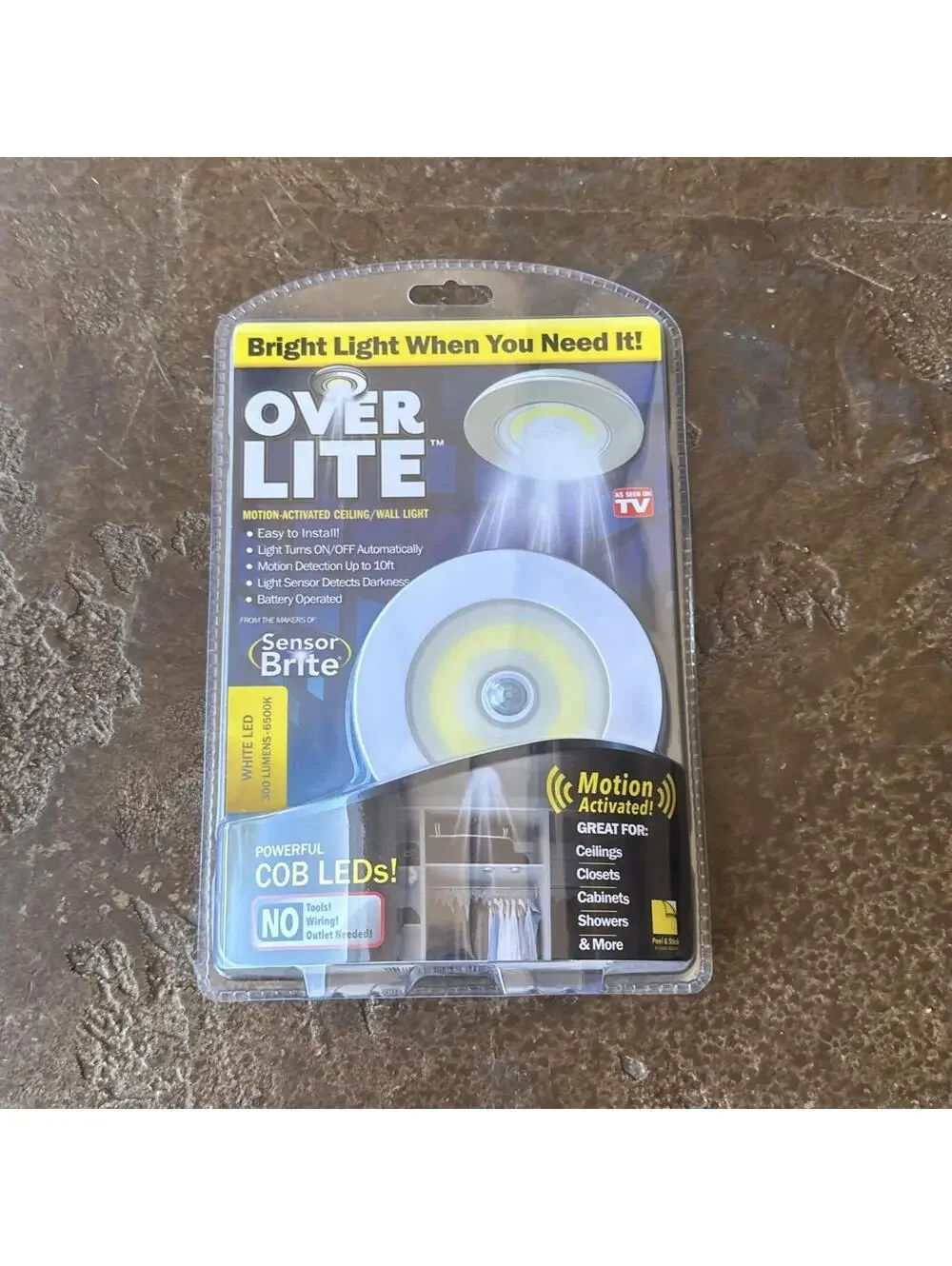 Sensor Brite Overlite Wireless Motion-Activated Ceiling/Wall LED Light NEW